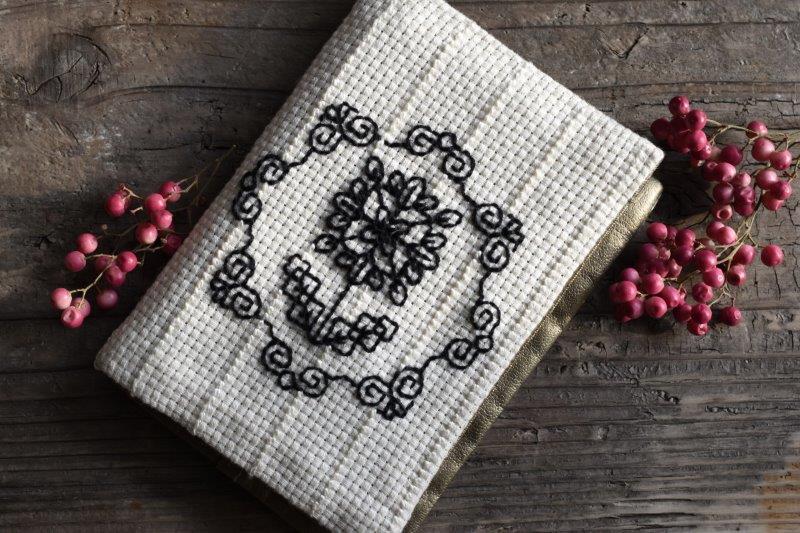 刺繍ワークショップ vol.16 ブラックワークのフラットケース